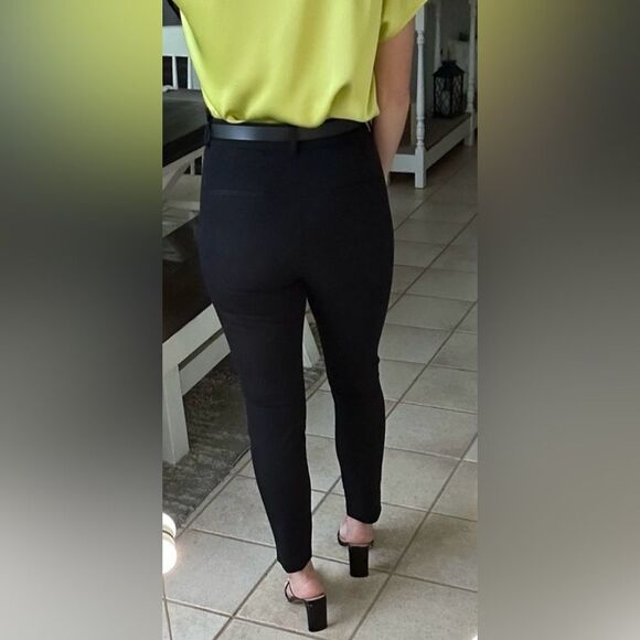 Old Navy Black High Rise Pixie Skinny Ankle Chino Dress Pant Size 6 - Picture 2 of 10